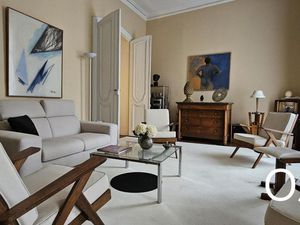 Appartement 4 pièces 160 m²