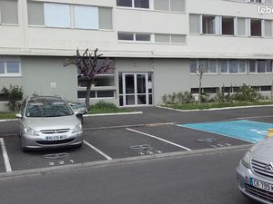 A louer type t 2 a merignac