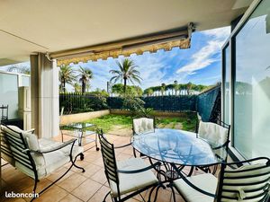 Studio 1 pièce 28 m²