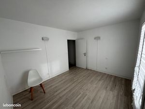 Loue bureau de 12m² dans cabinet pluri professionnel (Blois  avenue de Verdun)