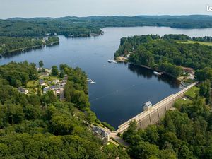 Cherche terrain ou maison LAC DES SETTONS