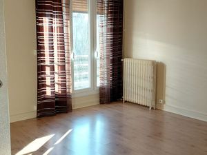 Location appt 3 pièces Créteil Eglise