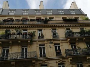 Chambre de bonne Paris 8