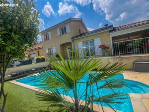 Maison 5 Pièces 120m² Piscine