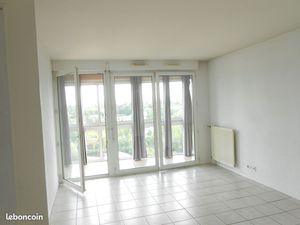 T4 POITIERS CENTRE BLOSSAC 94 M²(82m²+12m)+parking 20m²+cave13m²