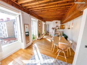 Appartement T2bis tout équipé calme et lumineux à Ainay  en plein cœur de Lyon 2