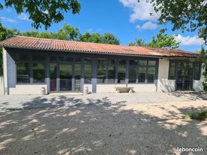 ◊ Espace indépendant 140 m² – lumineux  moderne  sans vis-à-vis – idéal bureaux / studio /