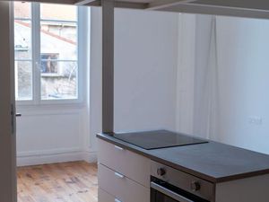 T1 BIS rénové - hyper-centre - calme - mezzanine