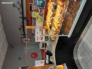 Mur + fond de commerce boulangerie