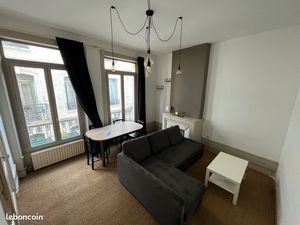 Appartement meublé type F3 50 m2 centre ville