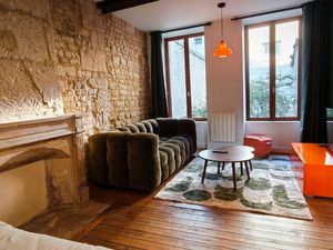 Beau studio meublé centre ville