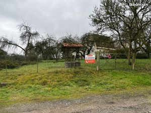 Terrain 2 925 m² Les Etangs