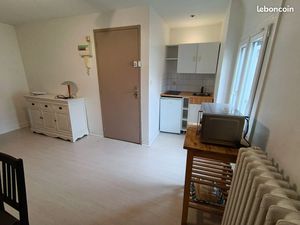 T2 - République - Semi-Meublé