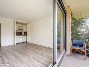 Loue Studio 23m2 Meudon centre