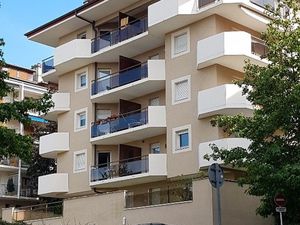 2 pieces centre evian