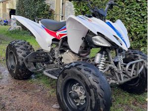QUAD 250 EN VENTE OU ÉCHANGE
