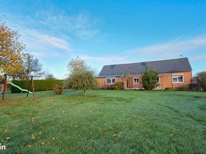 Maison individuelle de plain pied située dans un cadre verdoyant à Clairfayts