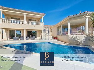 Villa 6 pièces 218 m²