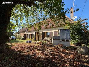 Belle périgourdine et ses dépendances -jardin