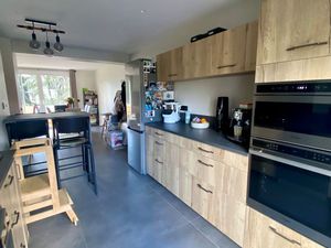 Appartement t3 70 m2 refait a neuf