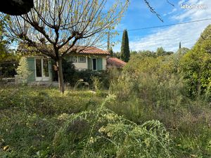 Villa 75 m2 avec dépendance et garage