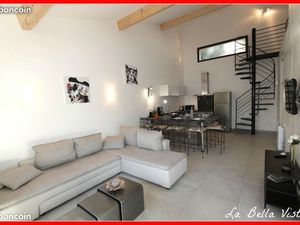 Location meublée dans propriété privée avec parking