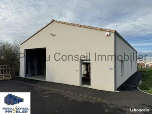 Local d'activité 240 m²