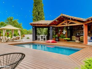 ? Villa d’Exception avec Pool House & Piscine – 242 m² – Castelmaurou ◊