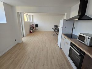 Appartement T3 refait à neuf – Rez-de-jardin – 2 chambres – Disponible 1er janvier