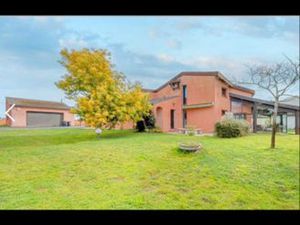 Maison 250m². 8 pièces Jardin 2700m²