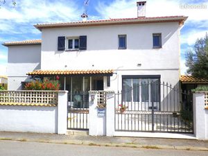 Maison T8 dans quartier calme de Mauguio rénové complètement