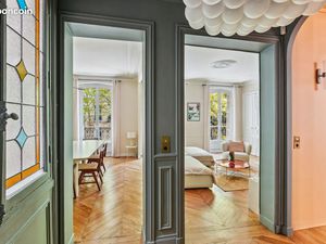 Superbe appartement Haussmannien