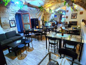 Local commercial atypique polyvalent