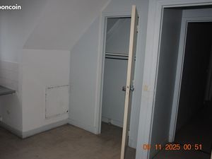 Ensemble de 2 bureaux et 1 petit local archive 34 m2