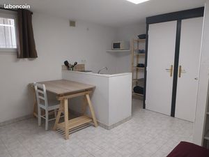 Studio quartier Champmaillot proche Fac