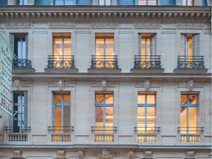 Recherche Immeuble Bureaux 3.500 m2 Paris 16e