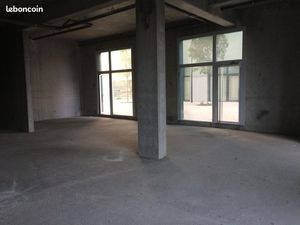 Local Commercial 118m2 - Saint Denis RER D