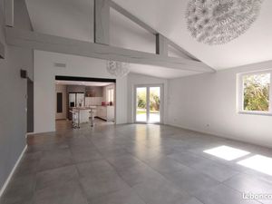 Maison 166M2 de plain-pied entièrement rénovée