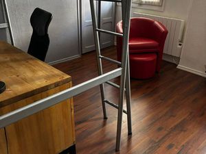 STUDIO A 200m GARE AU CALME