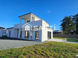 Maison 5 pièces 145 m²