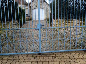 F2 a louer au rez de chaussée