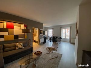 Location Appartement T3 hyper centre Bordeaux - Quartier Musée Aquitaine