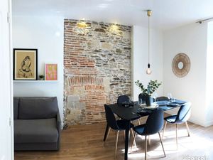 Charmant T2 Hyper Centre