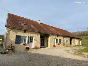 Magnifique corps de ferme en pierres rénové