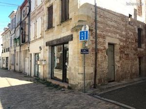 Magasin ou Bureaux rue pietonne centre AGEN