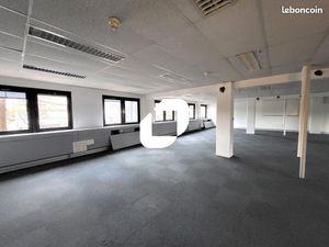 Bureau 1 152 m²