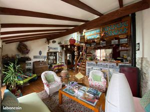 Bayonne centre historique duplex 53m2 750 ttc