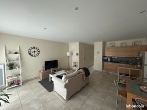 Petit collectif appartement T2 MAUVES/LOIRE