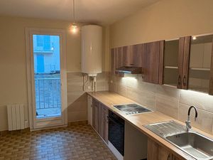 Charmant T2 de 62 m² entièrement rénové avec grande terrasse