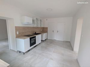 PLEIN PIED - T2 moderne et lumineux - centre ville